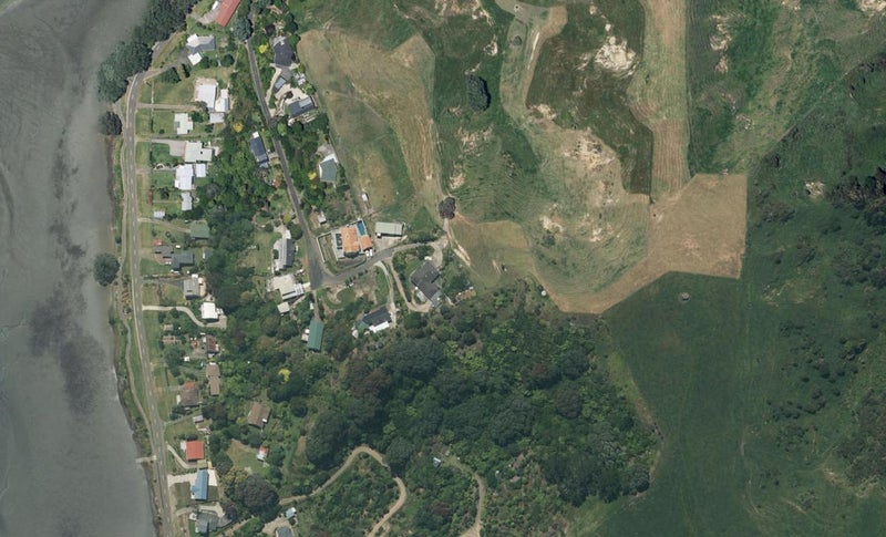 25 Vedder Road, Waiotahe, Ōpōtiki - Carousel 1