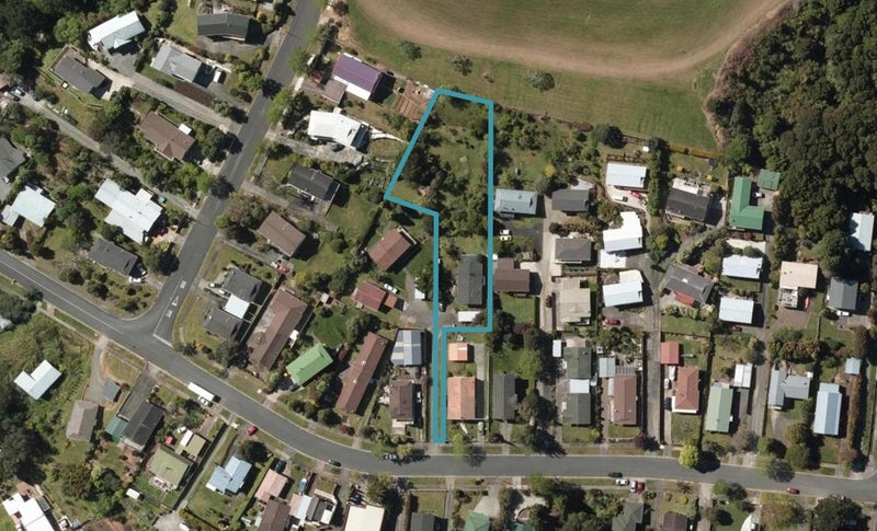 13 Eureka Place, Parahaki, Whangarei - Carousel 1
