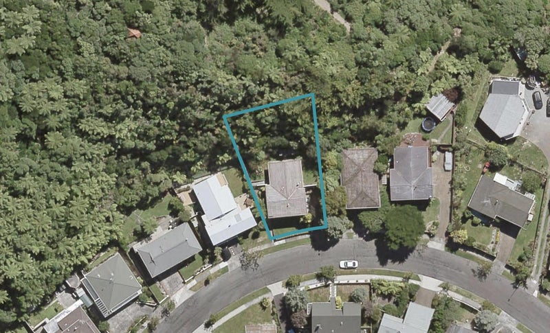 21 Stanhope Grove, Korokoro, Lower Hutt - Carousel 1