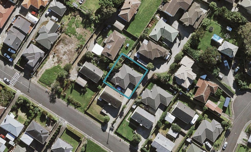 15 Haughey Avenue, Three Kings, Auckland - Carousel 1