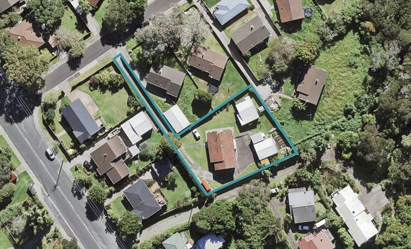 3 Gemini Place, Beach Haven, Auckland - Carousel 1