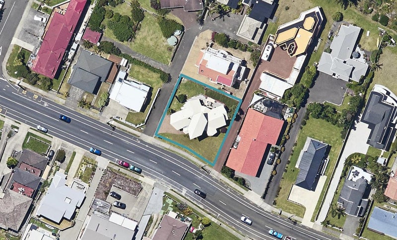 37 Pohutukawa Avenue, Ohope, Ohope - Carousel 1