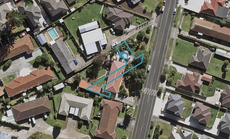 2/39 Wintere Road, Papatoetoe, Auckland - Carousel 1