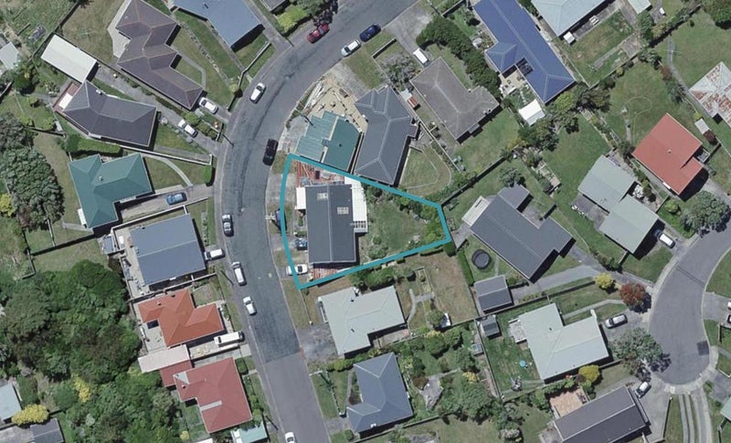 22 Baylands Drive, Newlands, Wellington - Carousel 1