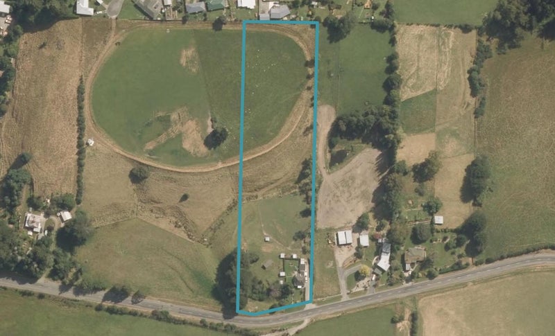 39 Crawford Road, Mataura, Gore - Carousel 1