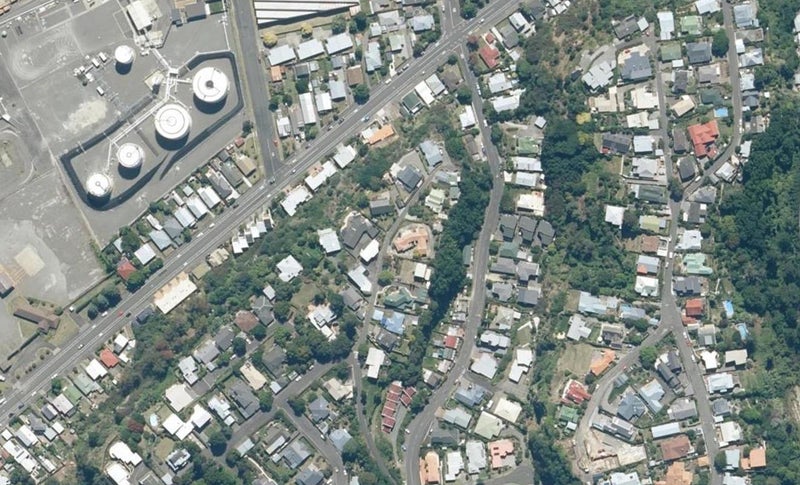 11 Milton Terrace, Hospital Hill, Napier - Carousel 1