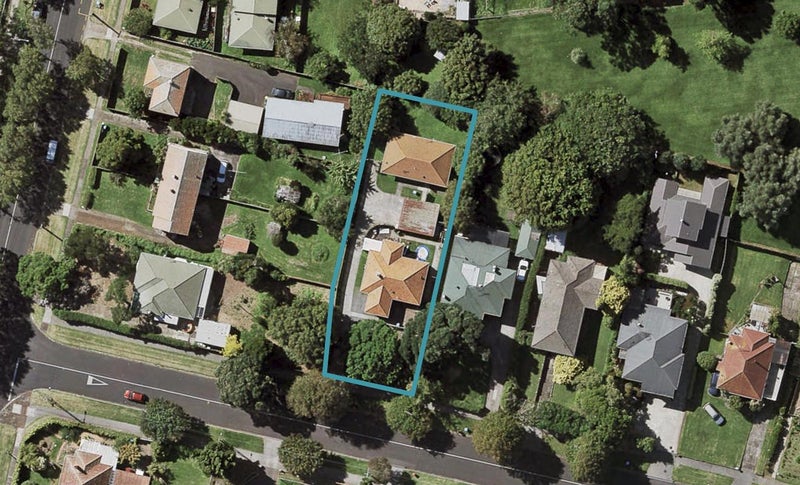 1A Stewart Avenue, Panmure, Auckland - Carousel 1