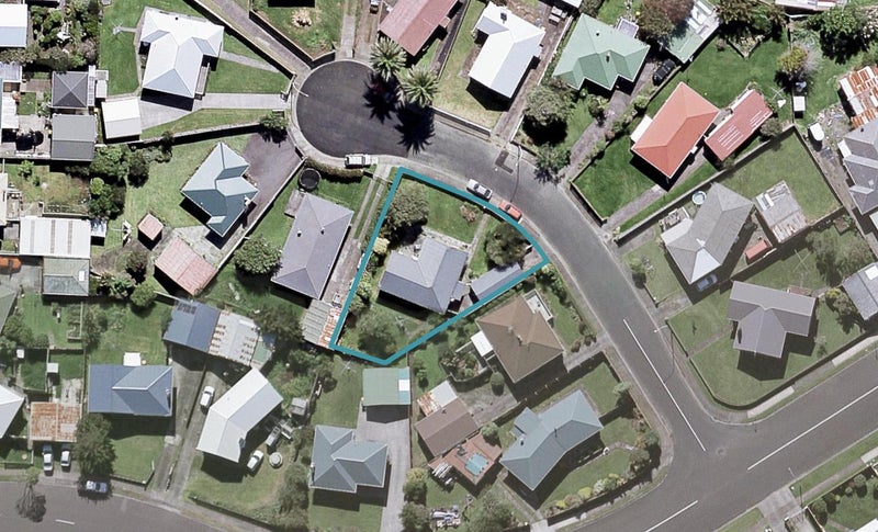 22 Pamu Place, Waitara, Waitara - Carousel 1