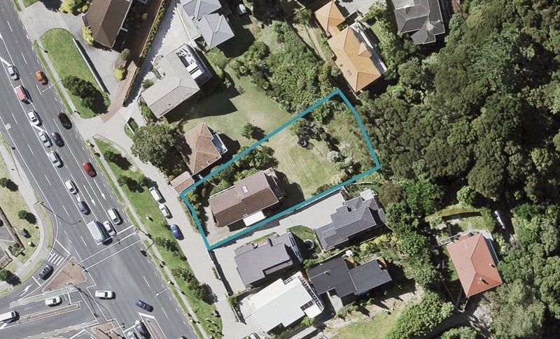 489 East Coast Road, Murrays Bay, Auckland - Carousel 1
