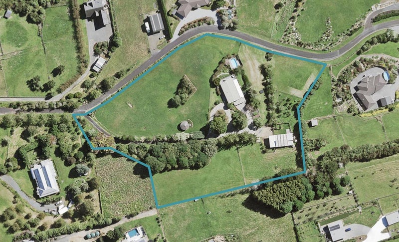 624 Ponga Road, Papakura - Carousel 1