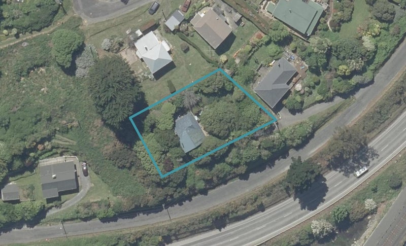 8 Burkes Drive, Saint Leonards, Dunedin - Carousel 1