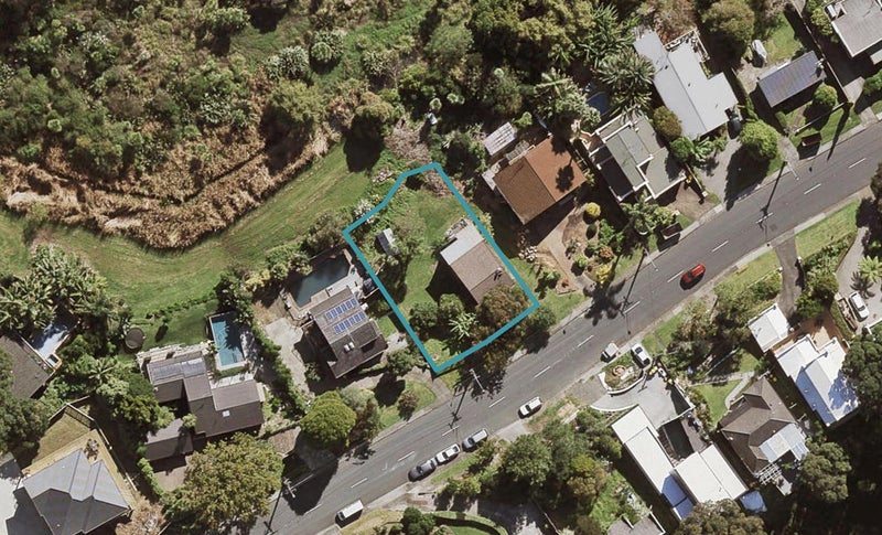 22 Sylvan Avenue, Northcote, Auckland - Carousel 1