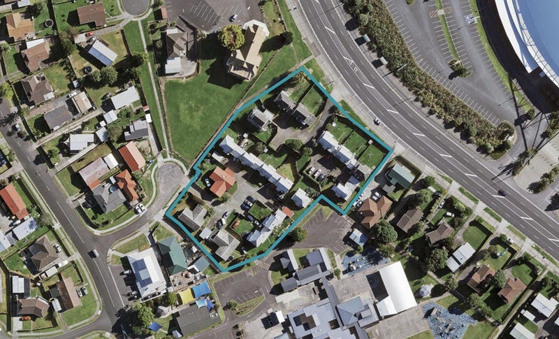 12A Iona Place, Wiri, Auckland - Carousel 1