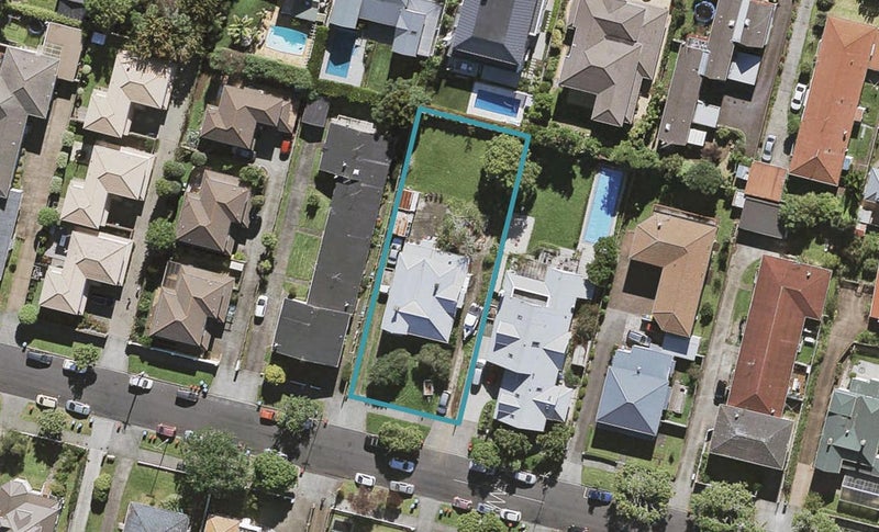 11 King Edward Avenue, Epsom, Auckland - Carousel 1