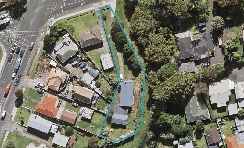 6 Walmsley Road, Mangere Bridge, Auckland - Carousel 1