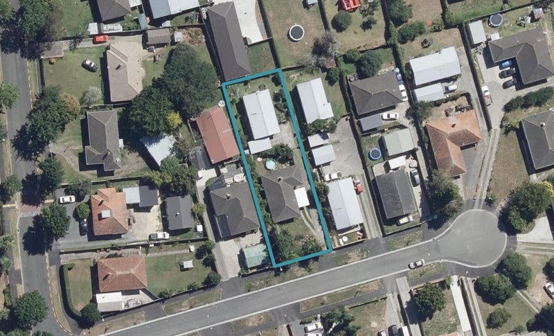 3 Hockin Place, Fairfield, Hamilton - Carousel 1