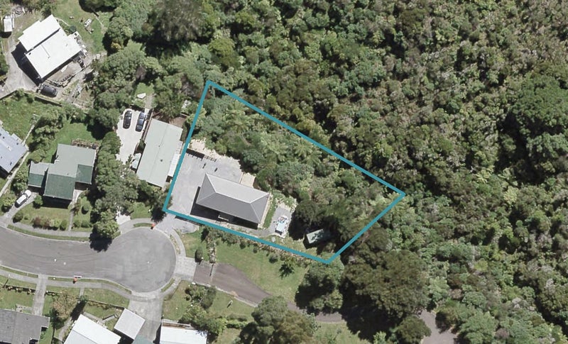27 Gentian Street, Timberlea, Upper Hutt - Carousel 1