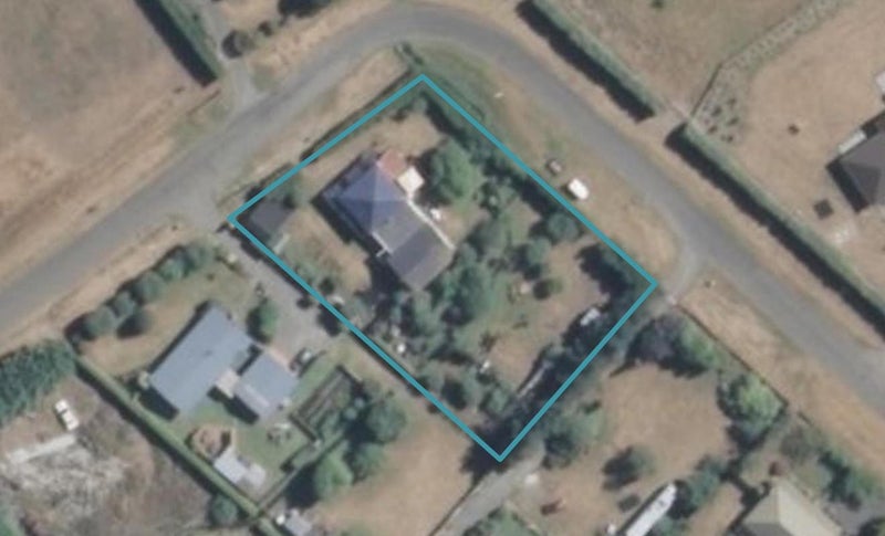 58 Fairfield Avenue, Fairton, Ashburton - Carousel 1