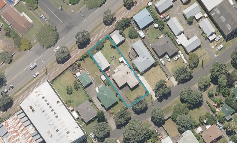 56 Bedford Avenue, Gonville, Whanganui - Carousel 1