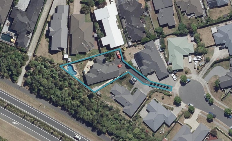 30 Milbrook Place, Chartwell, Hamilton - Carousel 1