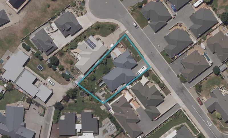 7 Juniper Close, Alexandra, Alexandra - Carousel 1