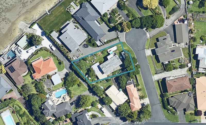 8 Strange Grove, Matua, Tauranga - Carousel 1