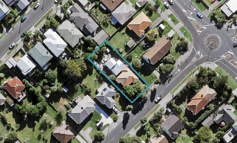 5A Meola Road, Westmere, Auckland - Carousel 1