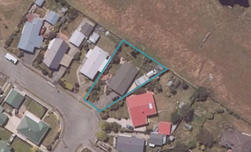 21 Meon Street, Oamaru North, Oamaru - Carousel 1