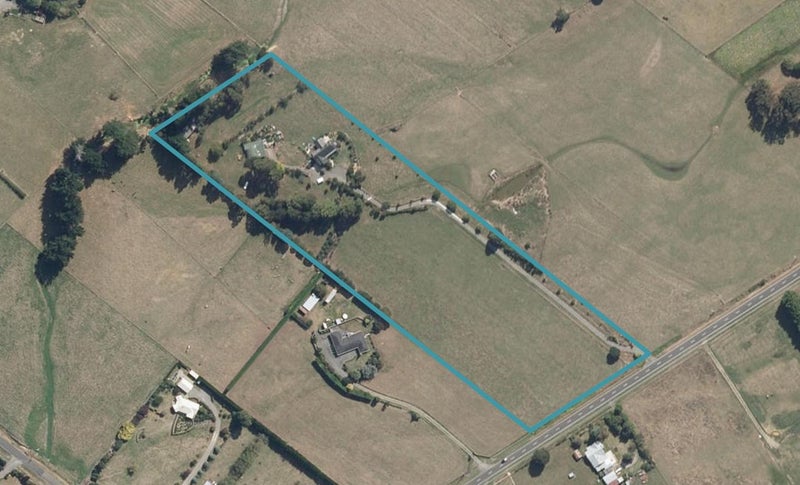 114 Parewanui Road, Bulls, Bulls - Carousel 1