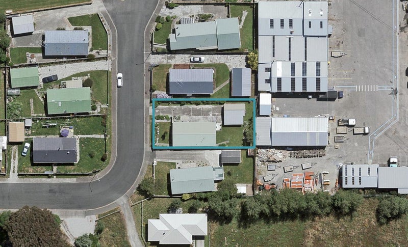 36 Iona Court, Strathern, Invercargill - Carousel 1