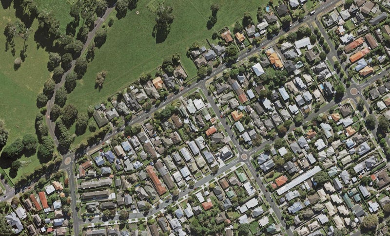 93A Campbell Road, One Tree Hill, Auckland - Carousel 1