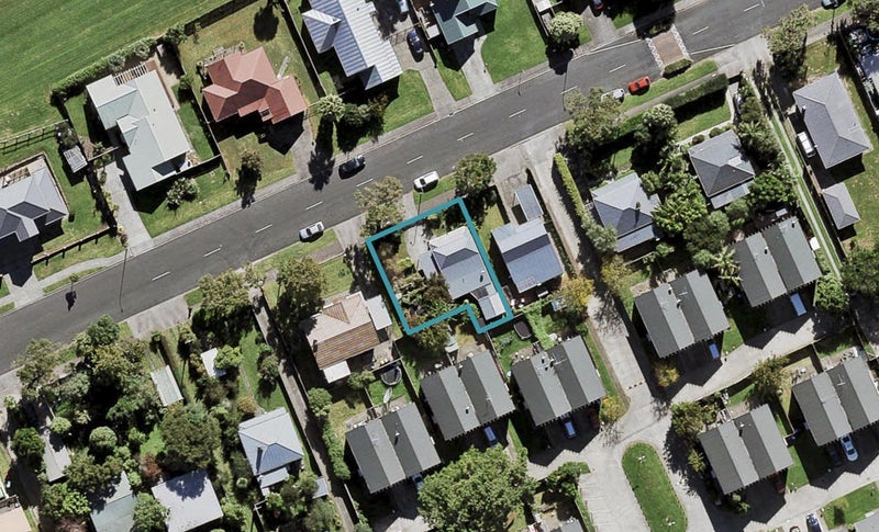 54 Wingate Street, Avondale, Auckland - Carousel 1