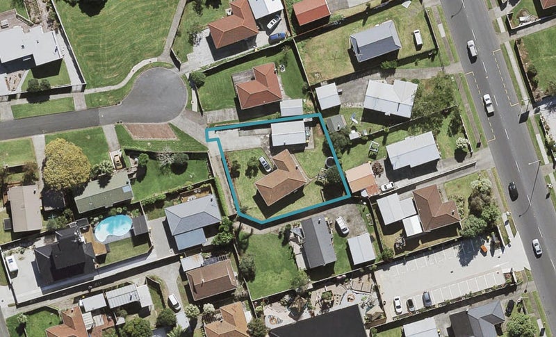 10 Kingfisher Place, Favona, Auckland - Carousel 1
