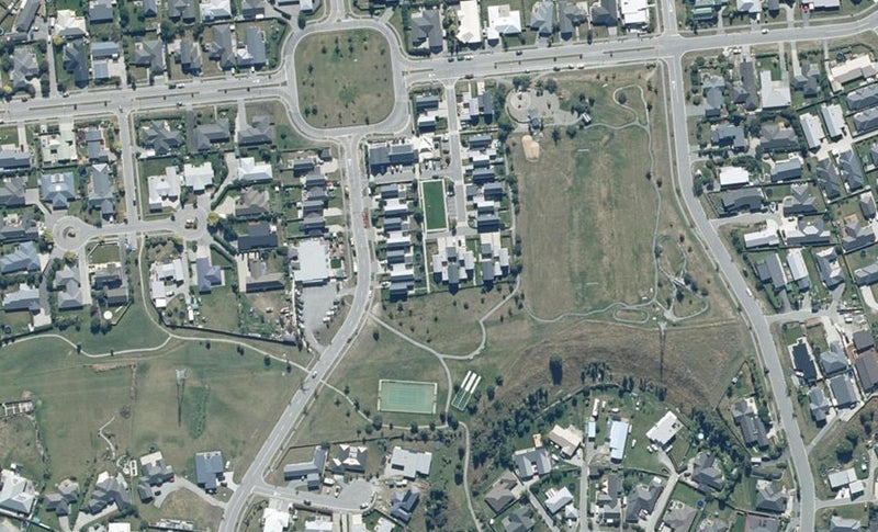 17 Onslow Road, Lake Hayes, Queenstown - Carousel 1