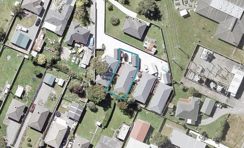 2/42 Hinau Grove, Wainuiomata, Lower Hutt - Carousel 1