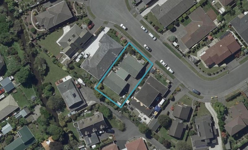 2/19 Molesworth Place, Somerfield, Christchurch - Carousel 1
