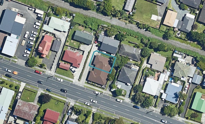 83B Ngatai Road, Otumoetai, Tauranga - Carousel 1