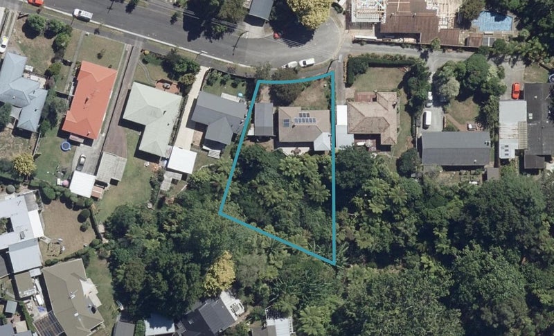 22 Eton Drive, Hillcrest, Hamilton - Carousel 1