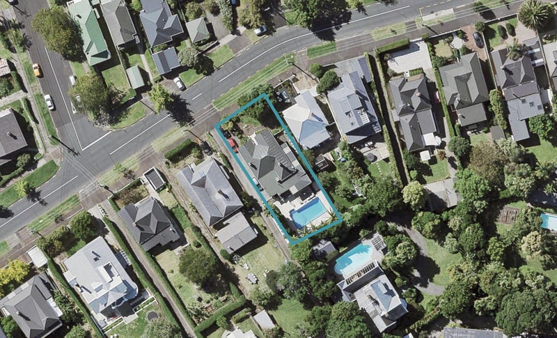 48 Albert Road, Devonport, Auckland - Carousel 1
