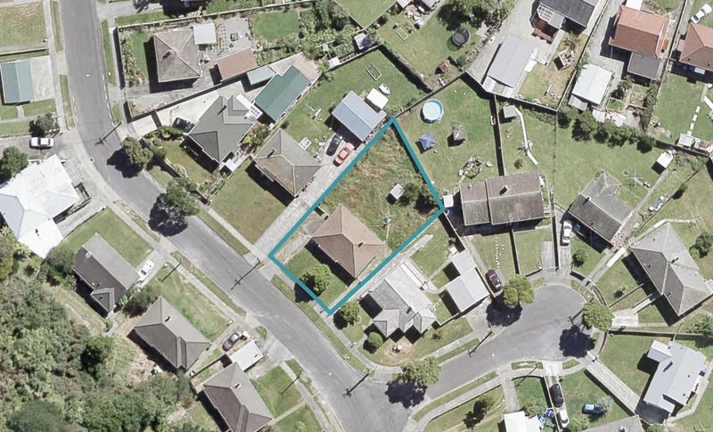78 Judd Crescent, Naenae, Lower Hutt - Carousel 1