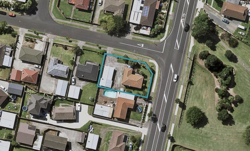 15 Matthews Road, Clover Park, Auckland - Carousel 1