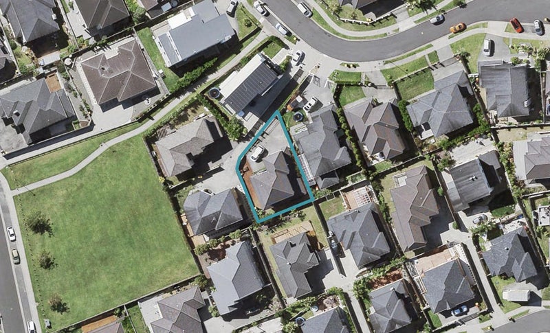 11 Kilear Close, Pinehill, Auckland - Carousel 1