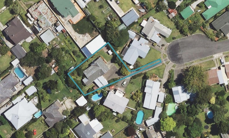 9 Healey Place, Whataupoko, Gisborne - Carousel 1