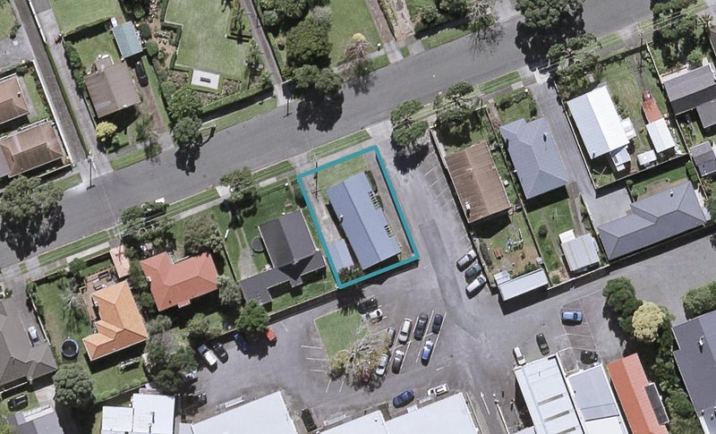 57 Whiteley Street, Moturoa, New Plymouth - Carousel 1
