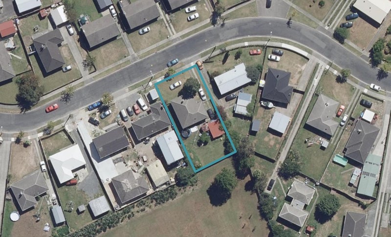 24 Byron Road, Enderley, Hamilton - Carousel 1