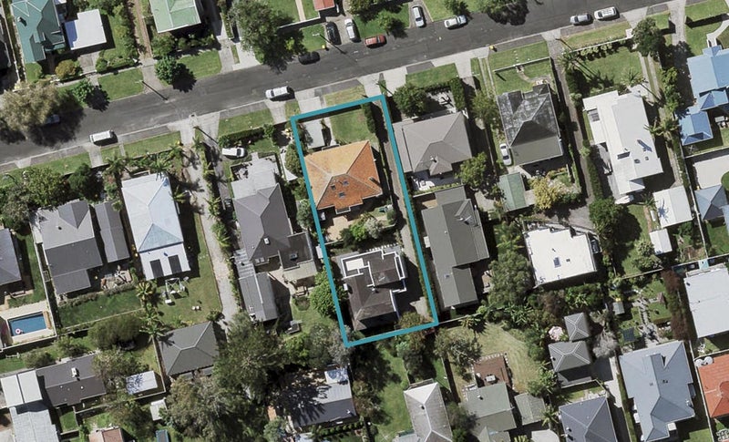 1/28 Beresford Street, Bayswater, Auckland - Carousel 1