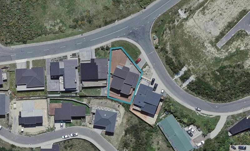 2 Grumman Lane, Newlands, Wellington - Carousel 1