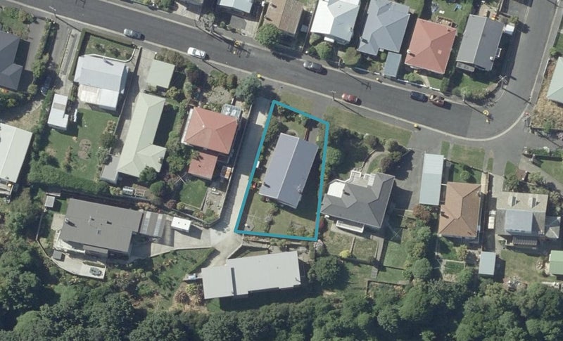 26 Wills Street, Balaclava, Dunedin - Carousel 1