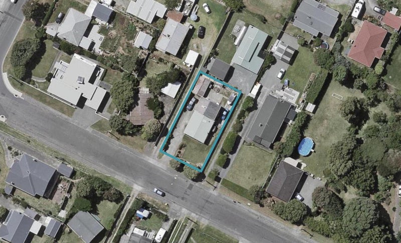 6 Manuka Street, Otaki Beach, Otaki - Carousel 1
