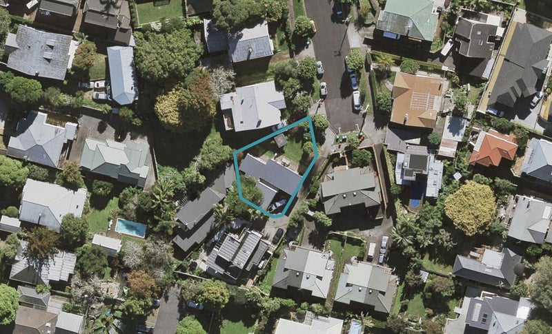 9 Woodhall Road, Epsom, Auckland - Carousel 1